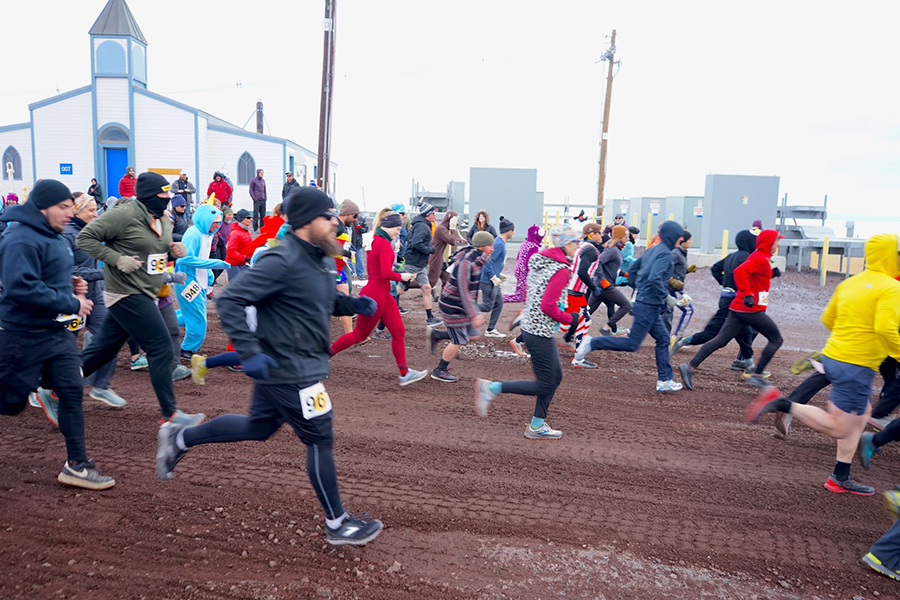 Runners race around McMurdo Station. 
