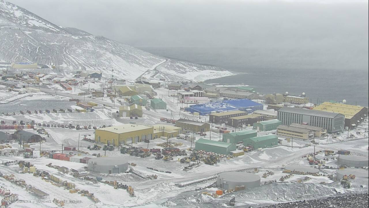 McMurdo Station - Arrival Heights Webcam