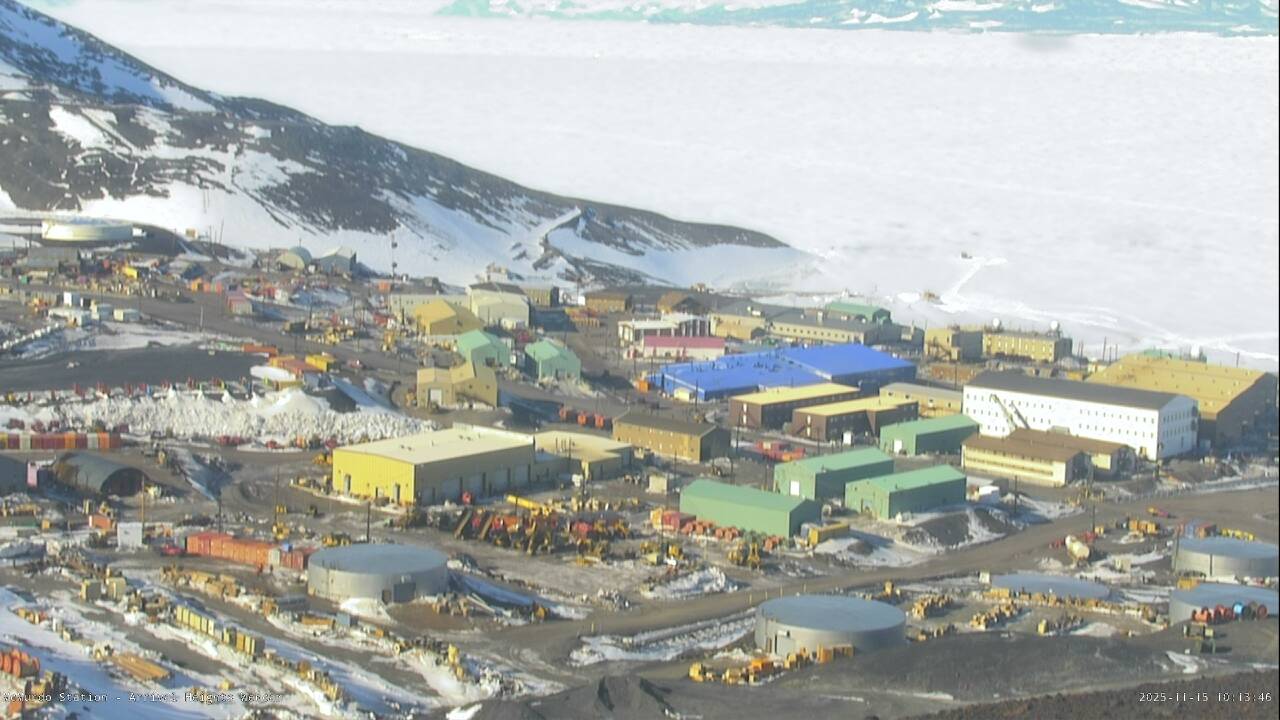 McMurdo Station - Arrival Heights Webcam