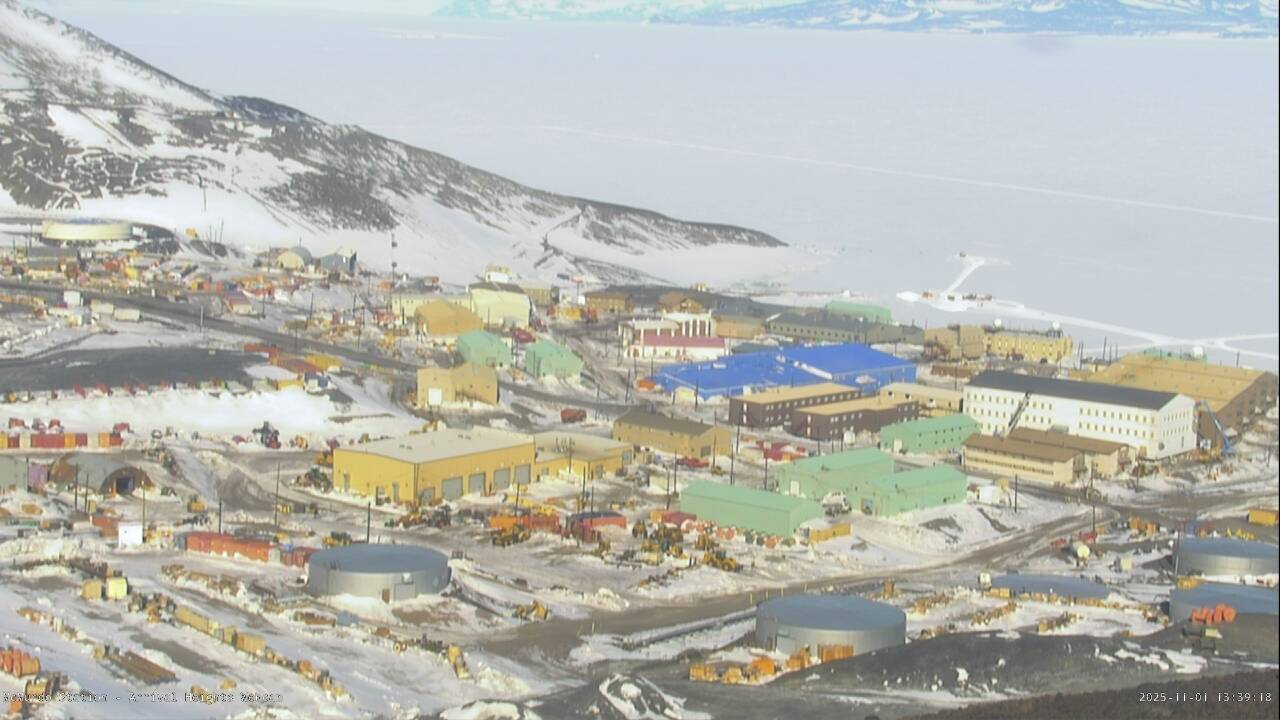 McMurdo Station - Arrival Heights Webcam