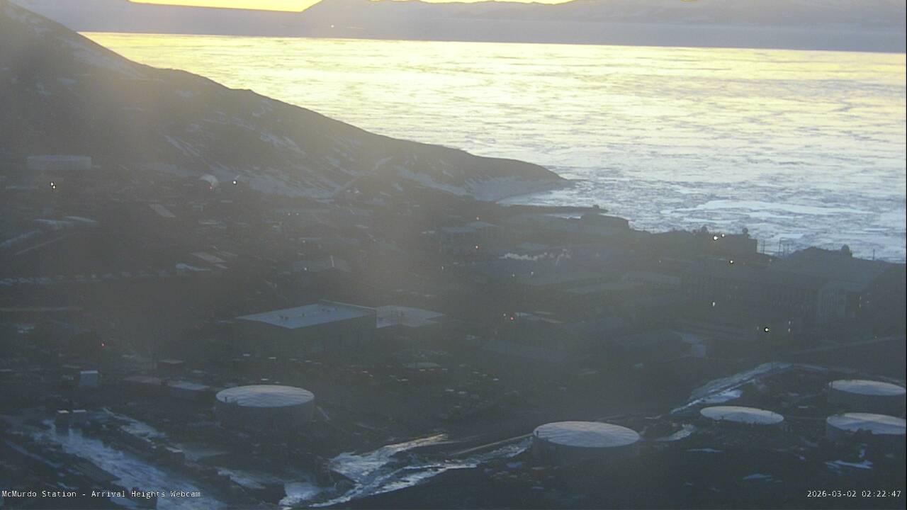 McMurdo Station - Arrival Heights Webcam