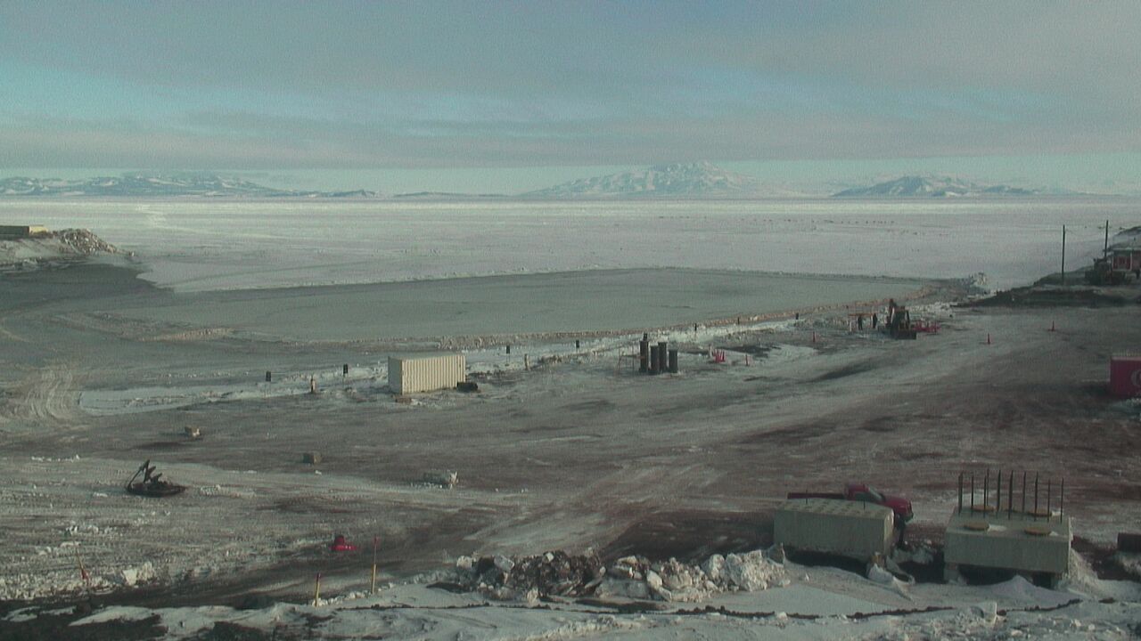 McMurdo Station - McMurdo Pier Webcam
