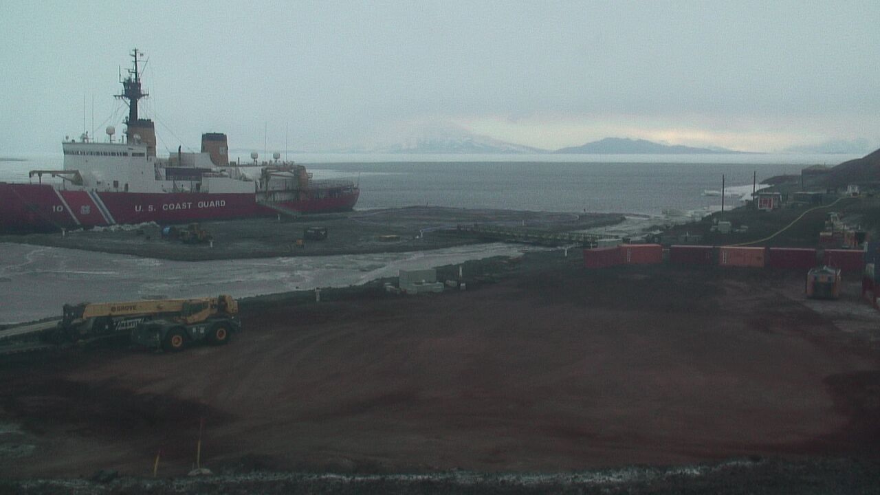 McMurdo Station - McMurdo Pier Webcam
