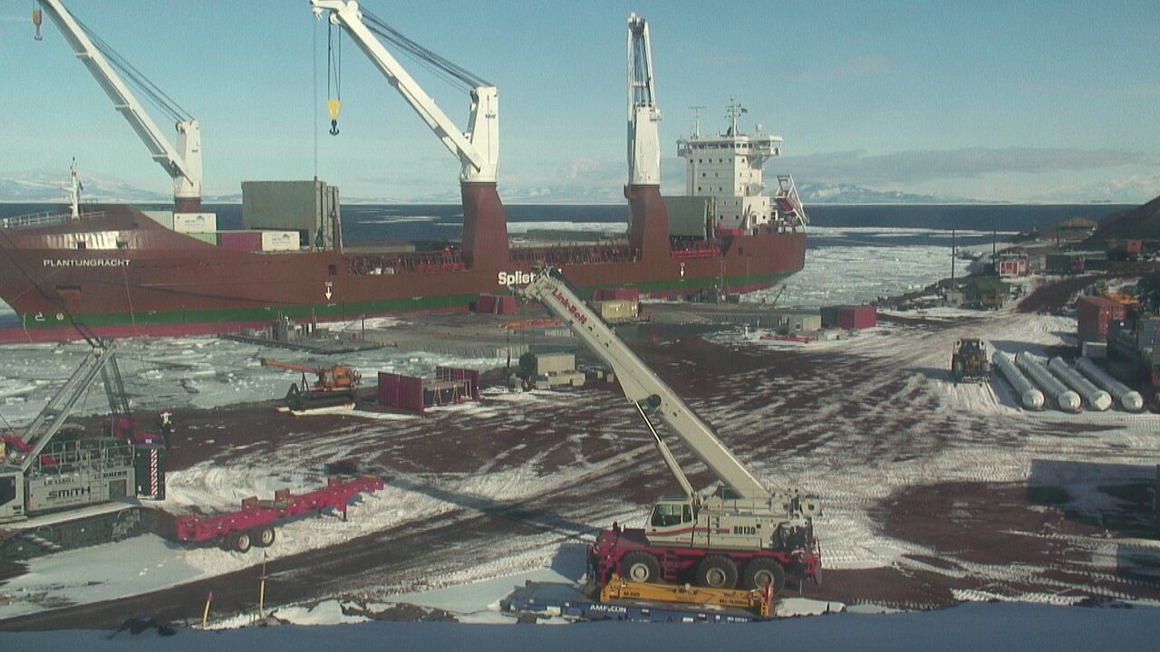 McMurdo Station - McMurdo Pier Webcam
