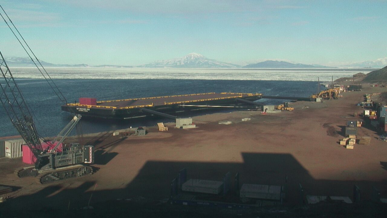 McMurdo Station - McMurdo Pier Webcam