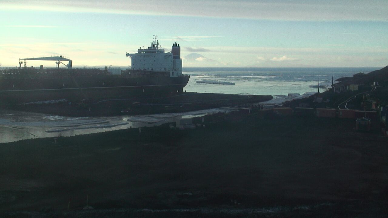 McMurdo Station - McMurdo Pier Webcam