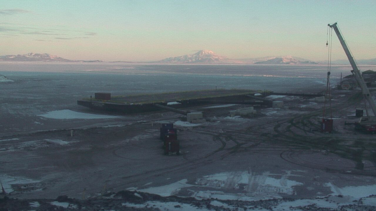 McMurdo Station - McMurdo Pier Webcam