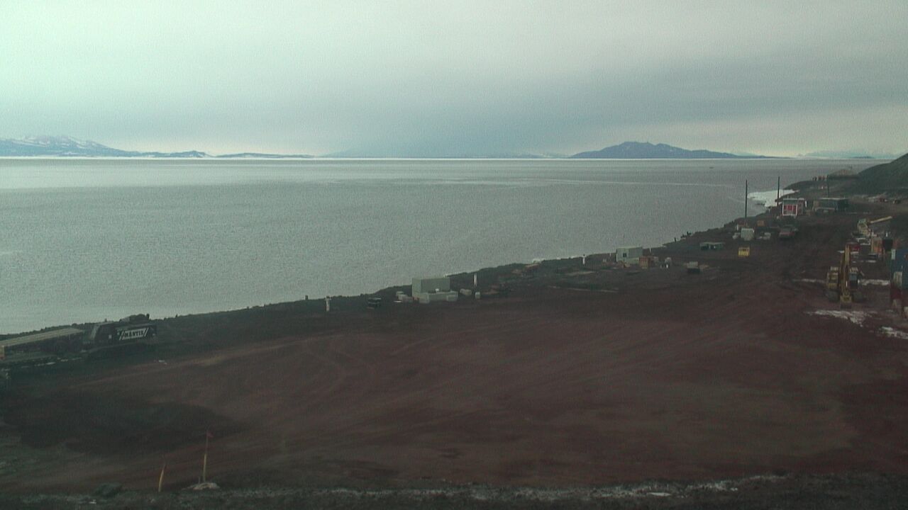 McMurdo Station - McMurdo Pier Webcam