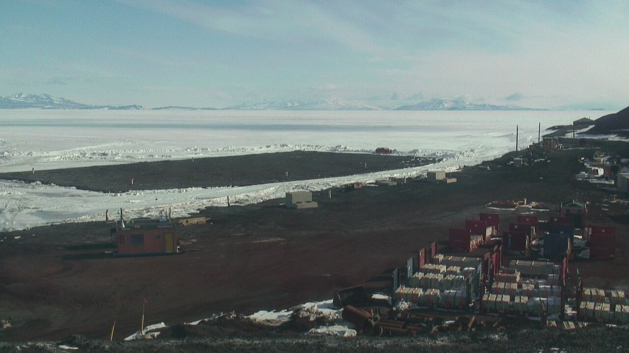 McMurdo Station - McMurdo Pier Webcam