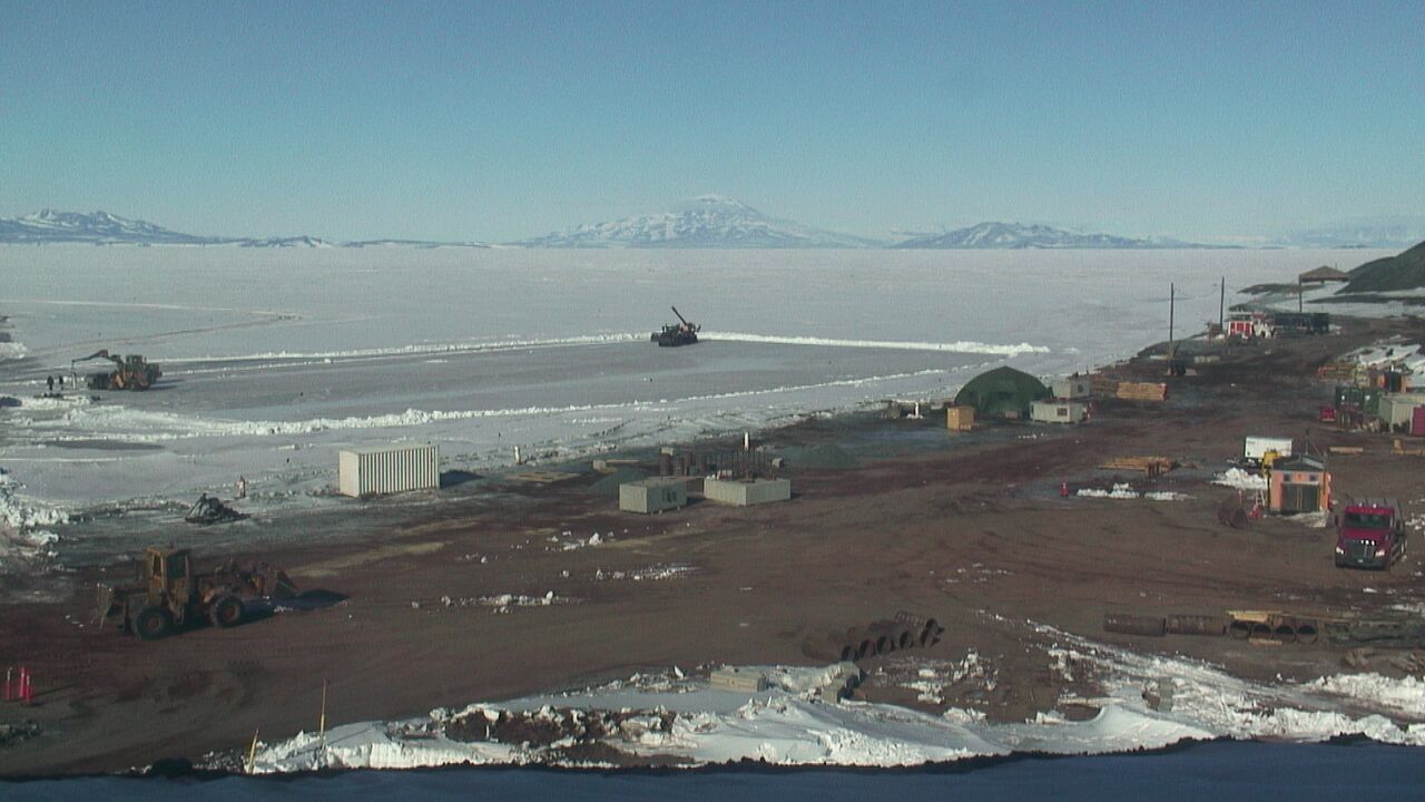 McMurdo Station - McMurdo Pier Webcam