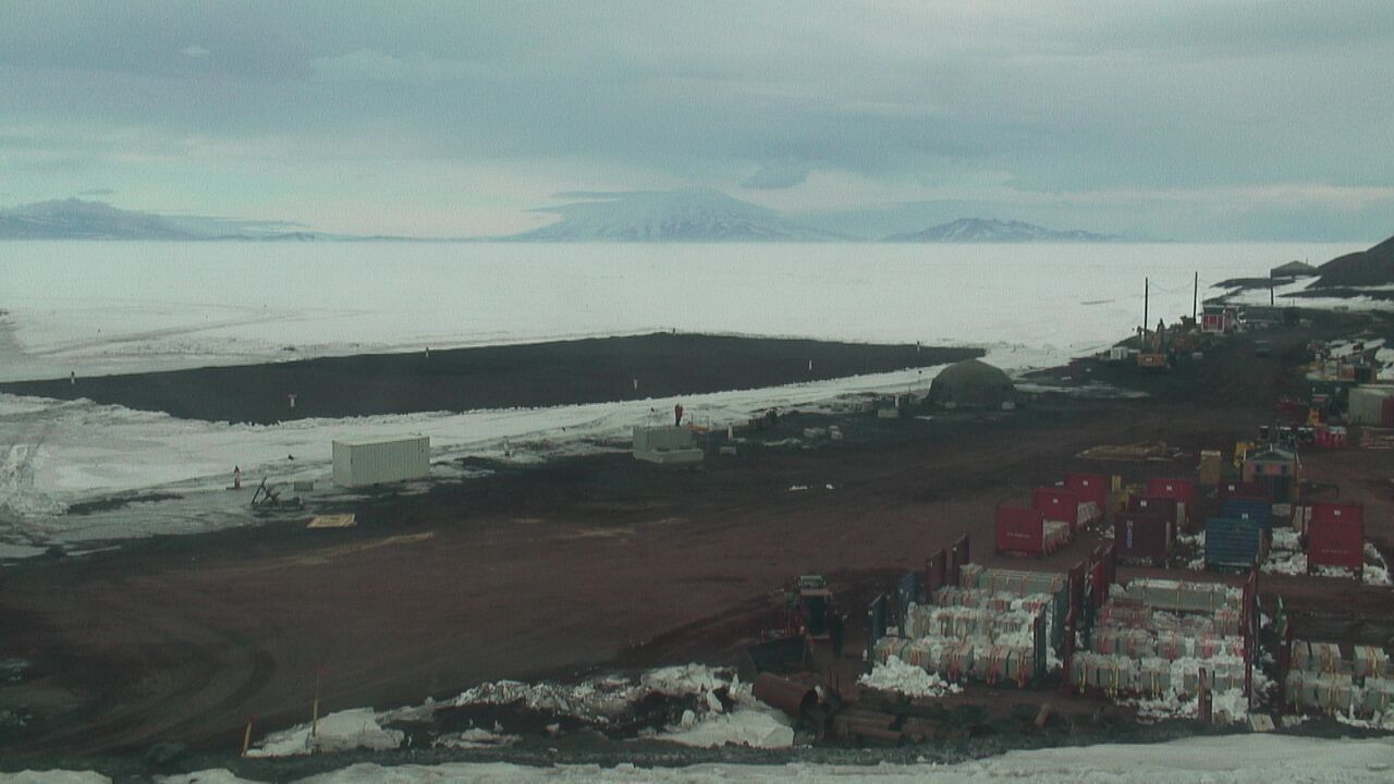 McMurdo Station - McMurdo Pier Webcam