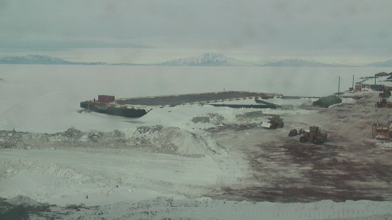 McMurdo Station - McMurdo Pier Webcam