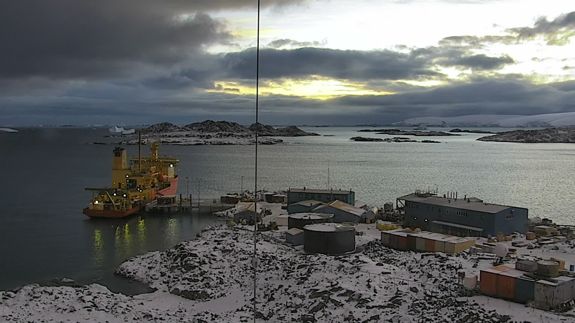 Palmer Station - Palmer Station Webcam