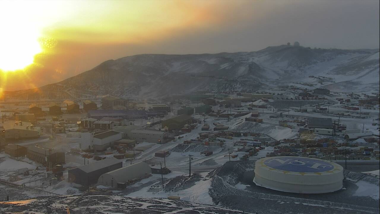 McMurdo Station - Observation Hill Webcam