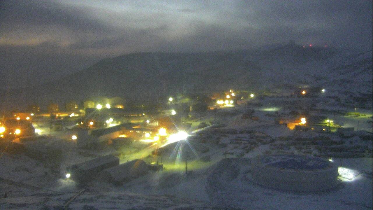 McMurdo Station - Observation Hill Webcam
