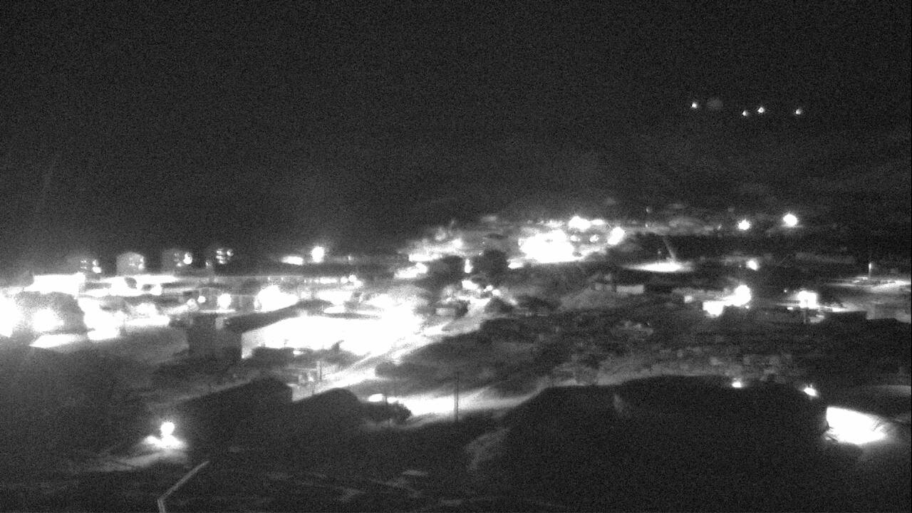 McMurdo Station - Observation Hill Webcam
