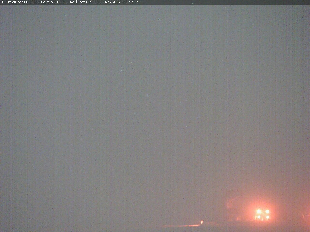 South Pole Station - South Pole Radio Telescopes Webcam