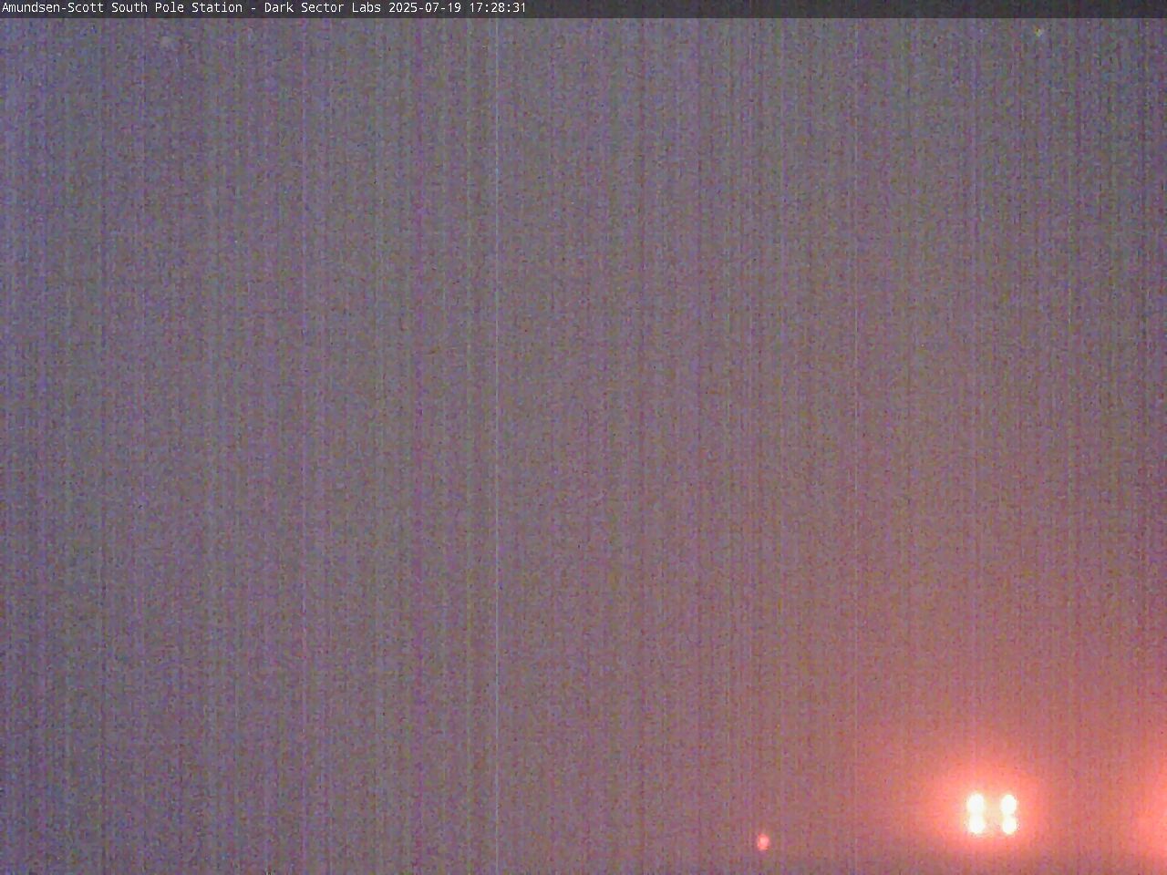 South Pole Station - South Pole Radio Telescopes Webcam