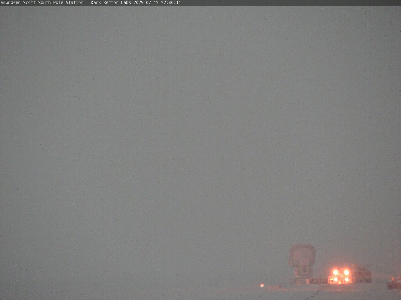 South Pole Station - South Pole Radio Telescopes Webcam