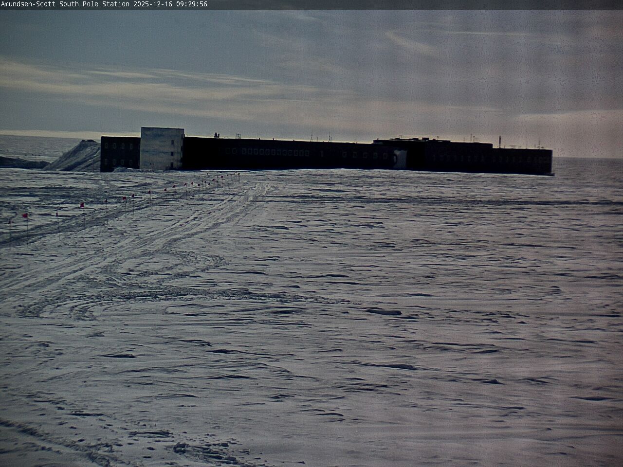 South Pole Station - Amundsen-Scott South Pole Station Webcam